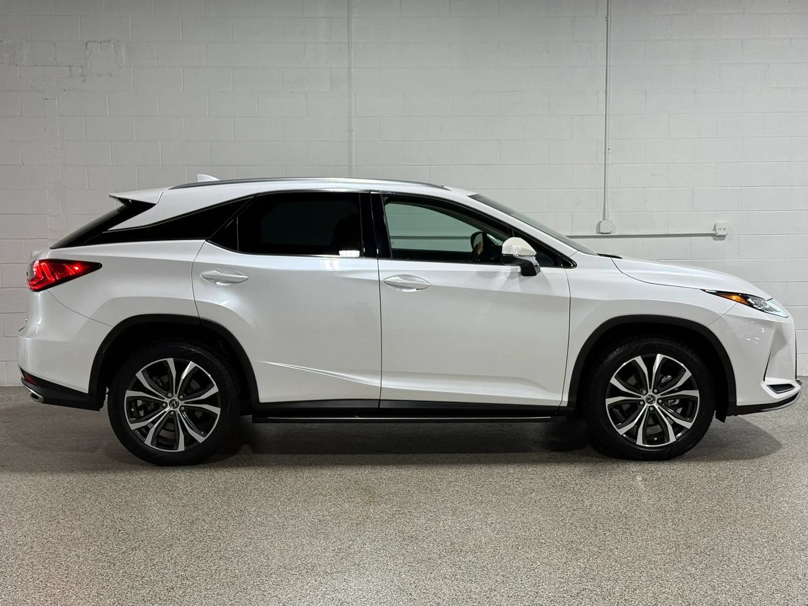 Used 2022 Lexus RX 350 AWD w/ Premium Package image 5