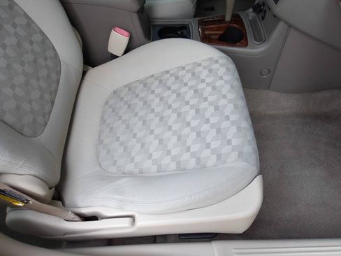 Used 2004 Chevrolet Malibu LS FWD image 17