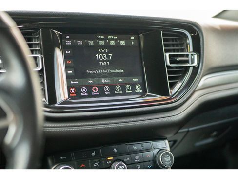 Used 2023 Dodge Durango SXT AWD/4WD image 15