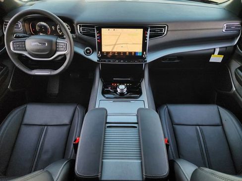 New 2026 Jeep Grand Wagoneer Limited image 19