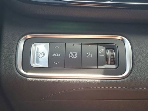 Used 2025 Buick Enclave Preferred w/ Trailering Package, 5000 lbs. FWD image 20