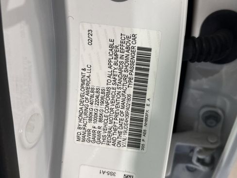 Used 2023 Acura Integra A-Spec image 40