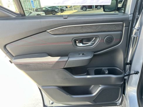 New 2026 Honda Pilot Black Edition image 47