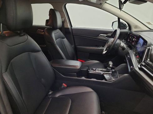 Used 2023 Kia Sportage EX image 21
