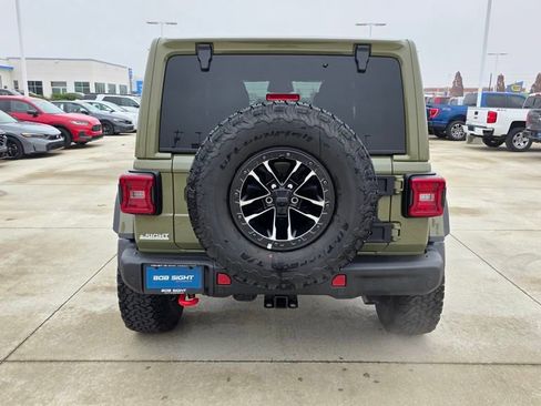 New 2026 Jeep Wrangler Unlimited Rubicon AWD/4WD image 4