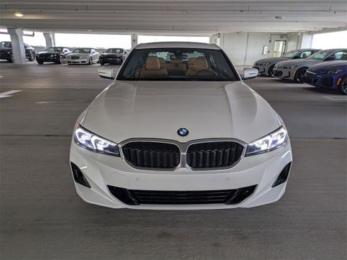 New 2026 BMW 330i Sedan image 2