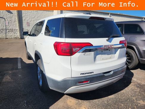 Used 2017 GMC Acadia SLE FWD image 8
