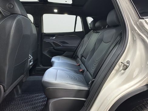 New 2026 Volkswagen Tiguan SE R-Line image 31