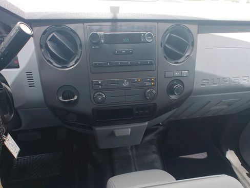 Used 2016 Ford F250 XL RWD image 24
