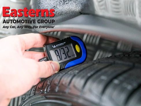 Used 2022 Dodge Challenger GT w/ Driver Convenience Group image 25