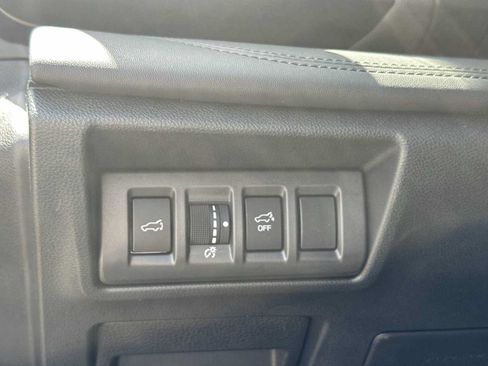 Used 2025 Subaru Outback Wilderness AWD/4WD image 18
