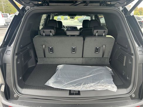 New 2026 Chevrolet Traverse LT w/ Driver Confidence Package image 44