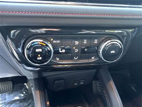 Used 2024 Chevrolet TrailBlazer RS w/ Convenience Package image 17