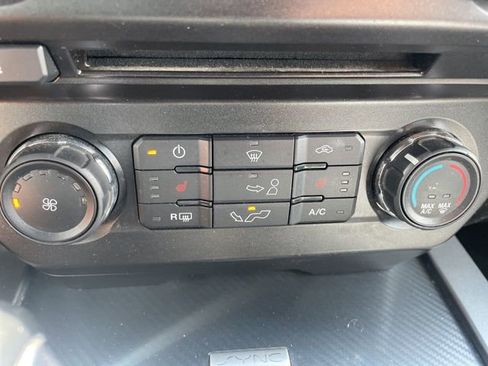 Used 2018 Ford F150 XLT w/ Equipment Group 302A Luxury AWD/4WD image 29
