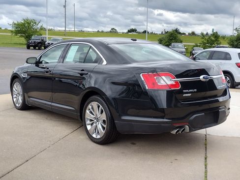 Used 2012 Ford Taurus Limited AWD/4WD image 17