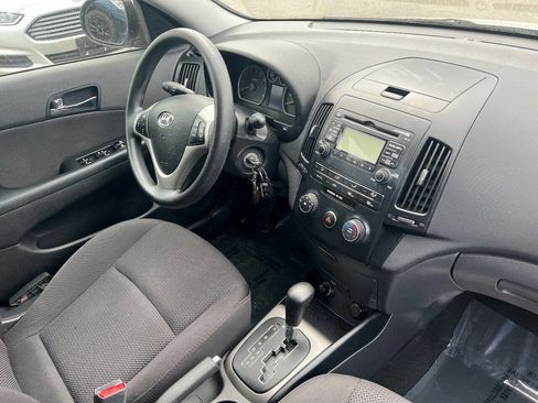Used 2012 Hyundai Elantra w/ Preferred Pkg image 14