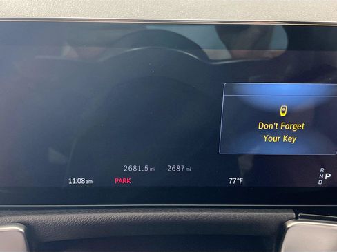 Certified 2026 Mercedes-Benz GLB 250 4MATIC image 31