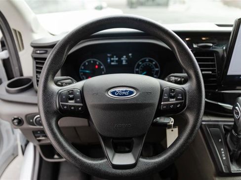 Used 2024 Ford Transit 350 XLT image 16