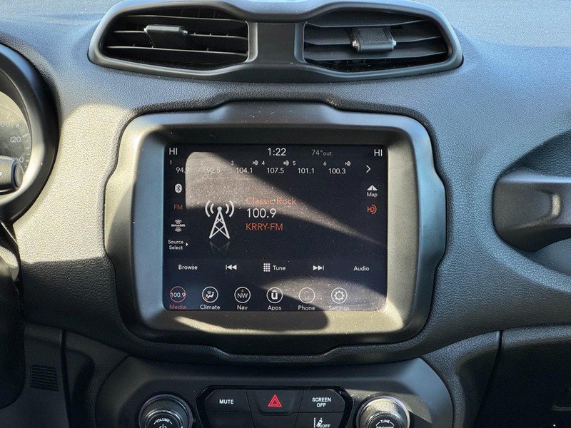 Used 2023 Jeep Renegade Latitude AWD/4WD image 13