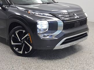 Used 2024 Mitsubishi Outlander SEL video 2