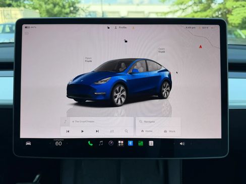 Used 2023 Tesla Model Y Long Range AWD/4WD image 27
