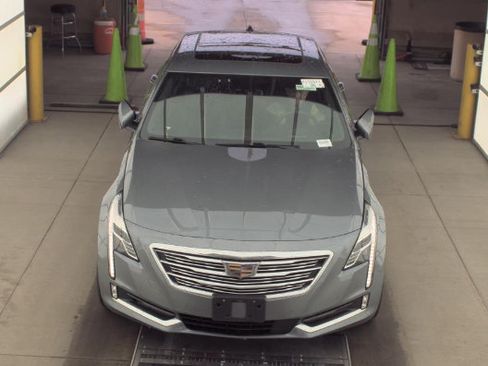Used 2018 Cadillac CT6 Platinum AWD/4WD image 3