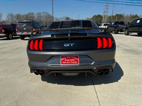 Used 2019 Ford Mustang GT Premium image 6