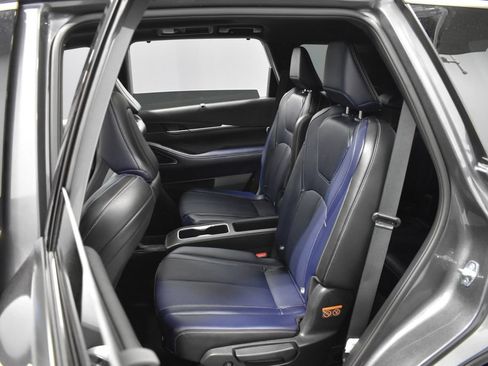 Used 2026 INFINITI QX60 Sport w/ Dark Cargo Package AWD/4WD image 36