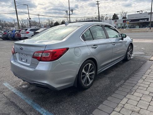 Used 2018 Subaru Legacy 2.5i Limited image 11
