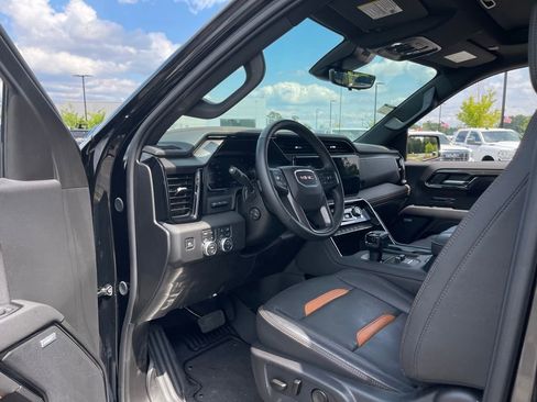 Used 2026 GMC Sierra 1500 AT4 w/ AT4 Premium Package AWD/4WD image 39