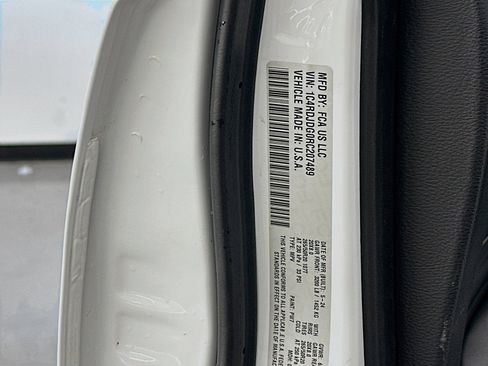 Used 2024 Dodge Durango GT image 12