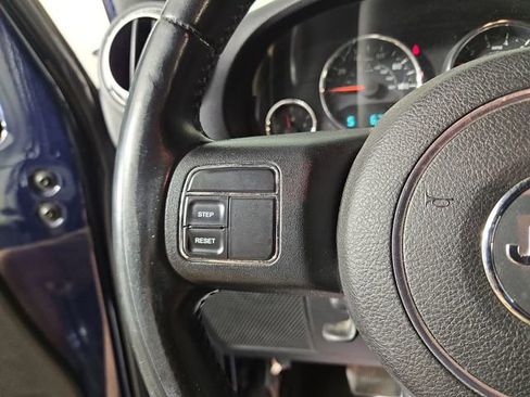 Used 2013 Jeep Wrangler Unlimited Sahara w/ Trailer Tow Group AWD/4WD image 20