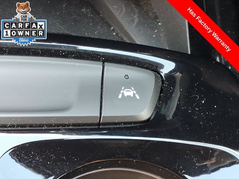Used 2026 Chevrolet Trax ACTIV w/ Sunroof Package FWD image 23