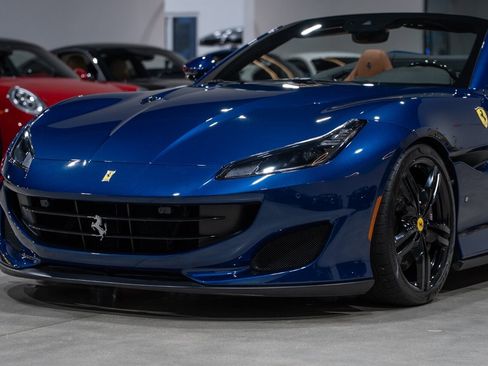 Used 2020 Ferrari Portofino image 69