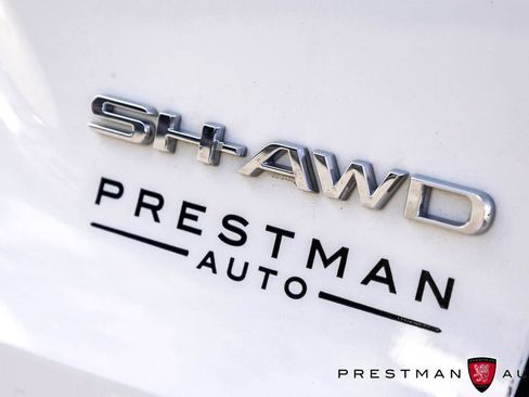 Used 2025 Acura RDX w/ Technology Package image 12