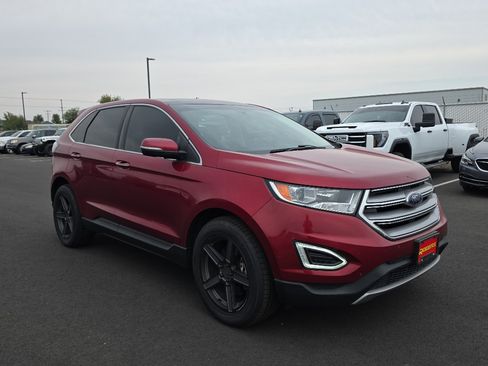 Used 2016 Ford Edge Titanium w/ Technology Package AWD/4WD image 1