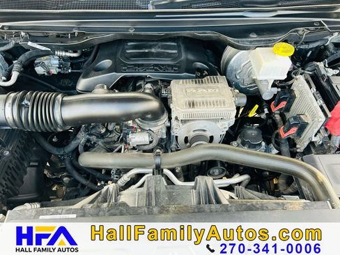 Used 2019 RAM 1500 Big Horn AWD/4WD image 35