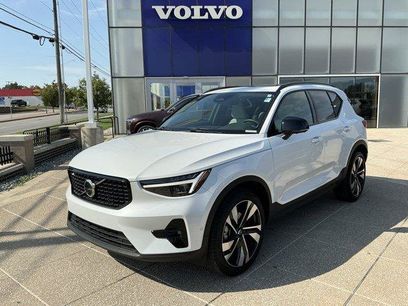 Used 2023 Volvo XC40 B5 Ultimate w/ Protection Package Premier