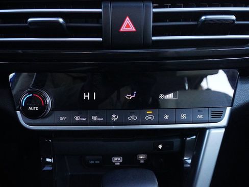 Used 2023 Kia Seltos EX image 51