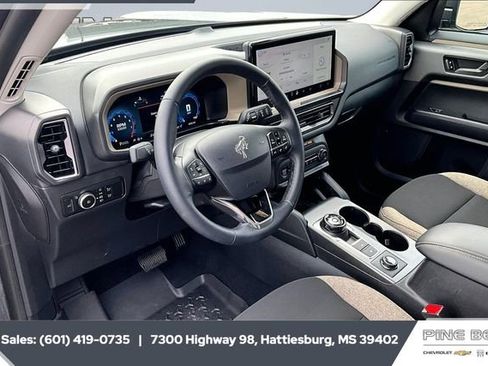 Used 2025 Ford Bronco Sport Big Bend image 12