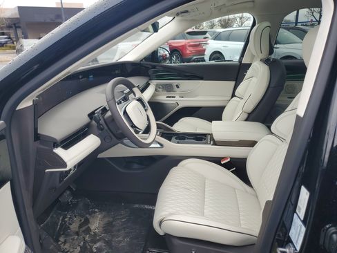 New 2026 Lincoln Nautilus Black Label w/ Jet Appearance Package image 11