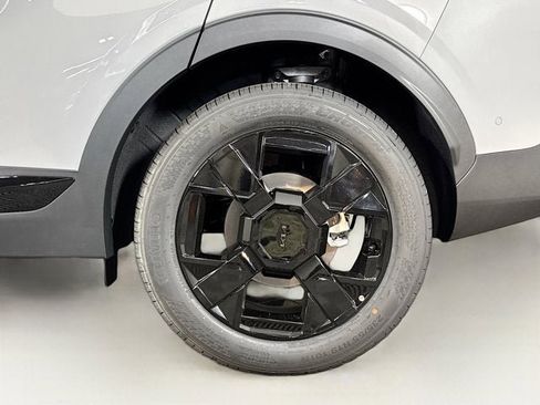 New 2026 Kia Sportage X-Line w/ X-Line Technology Package image 32