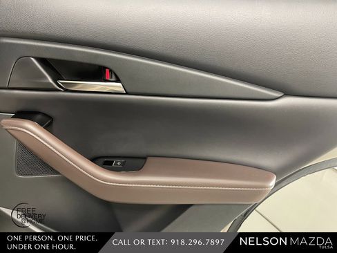 Used 2022 MAZDA CX-30 AWD 2.5 S w/ Premium Package image 41