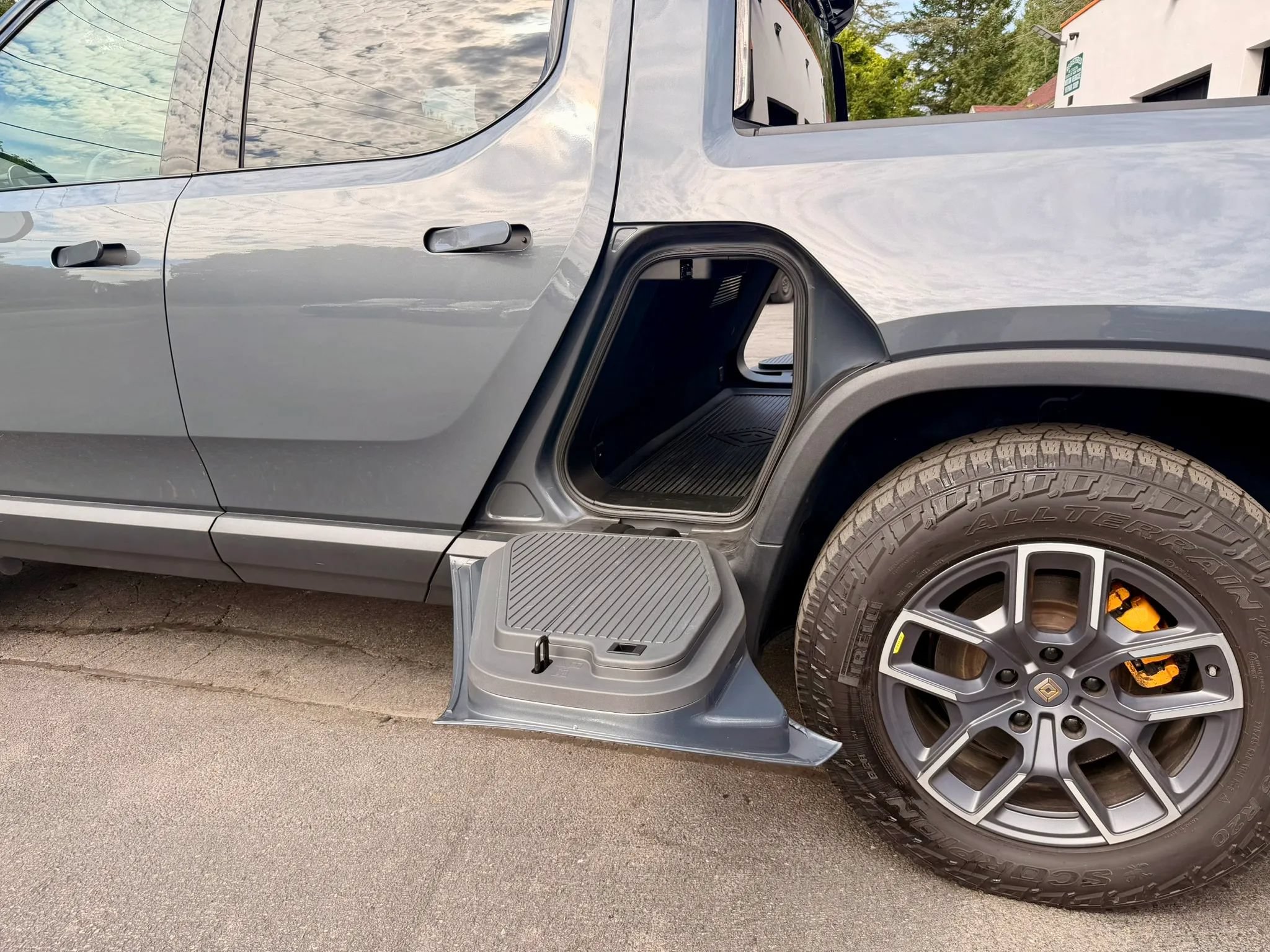 Used 2022 Rivian R1T Adventure AWD/4WD image 68