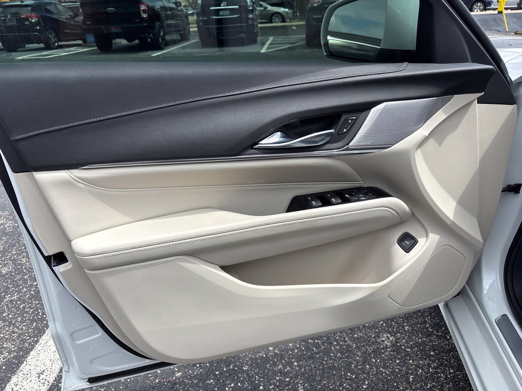 Used 2020 Cadillac CT4 Luxury w/ Sun And Sound Package RWD image 15