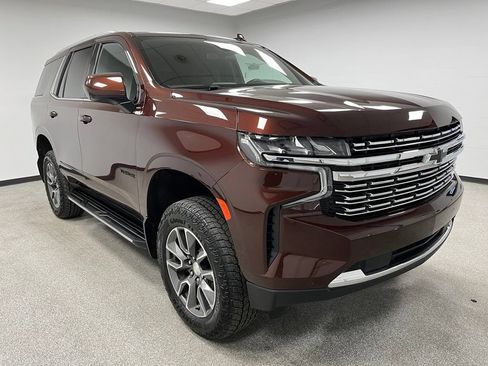 Used 2023 Chevrolet Tahoe LS AWD/4WD image 2