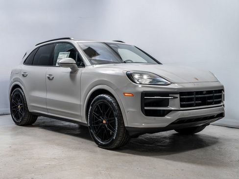 New 2026 Porsche Cayenne AWD/4WD image 9