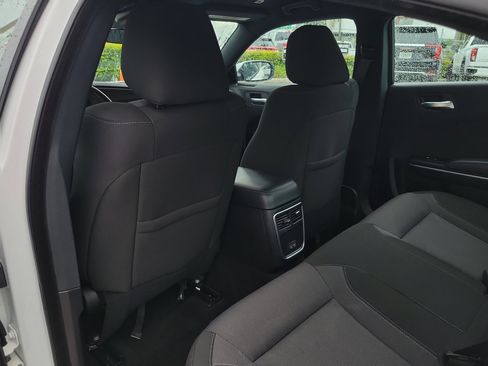 Used 2022 Dodge Charger SXT image 14