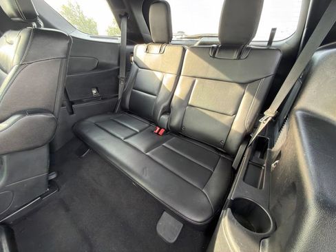 Used 2021 Ford Explorer ST w/ Equipment Group 401A AWD/4WD image 17