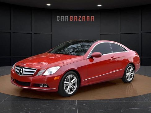 Used 2010 Mercedes-Benz E 350 Coupe image 2